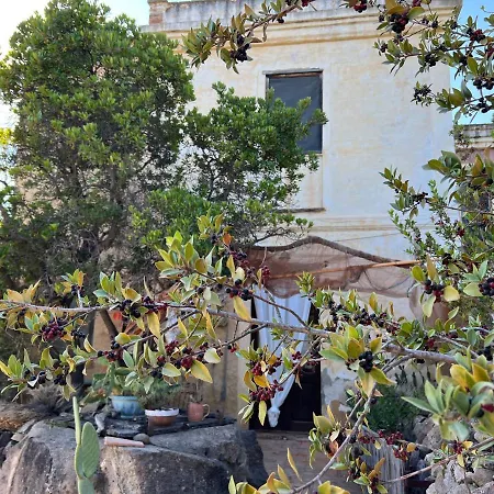 Casa de Férias Piccolo Borgo Di Pescatori San Giovanni Suèrgiu