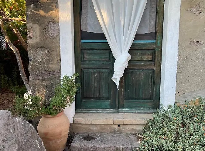Piccolo Borgo Di Pescatori San Giovanni Suèrgiu